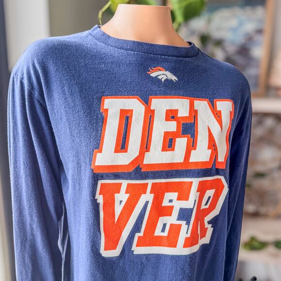 Denver Broncos, NFL Team Apparel, Men's Long Sleeve Tee Size Medium, Football - Picture 2 of 7